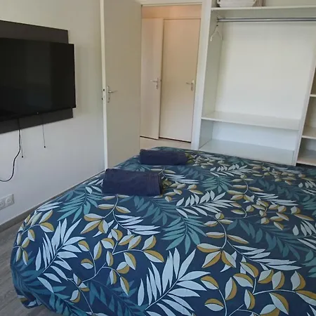 T3 75 M2 3 Chambres, Balcon, Aix Les Bains *