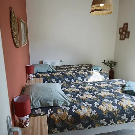 T3 75 M2 3 Chambres, Balcon, Aix Les Bains